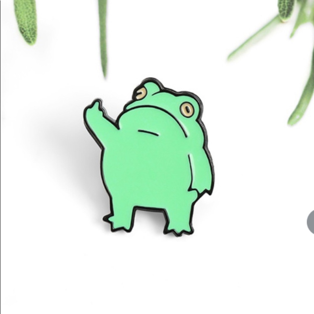 ❤️🐸 Angry Frog Enamel Pin - Picture 2 of 6